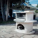 Wandery Hostal *
