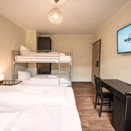 Clubhostel Hostel *