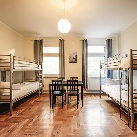 Hostel Clubhostel *