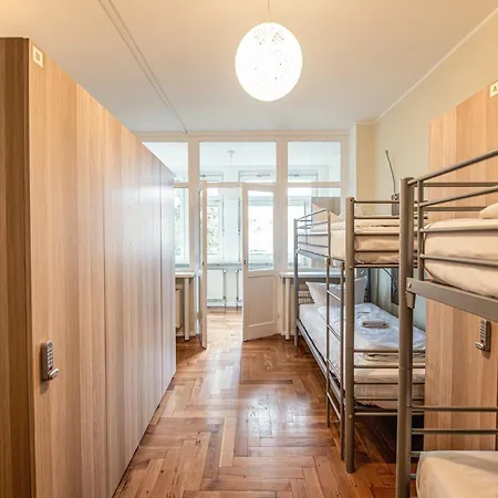 Hostel Clubhostel *