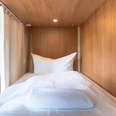 Wandery & * Dessau-Rosslau